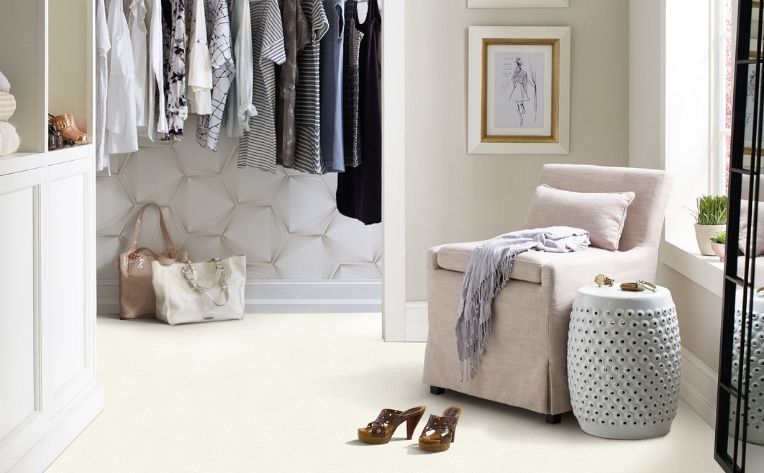 small but flexible closet space